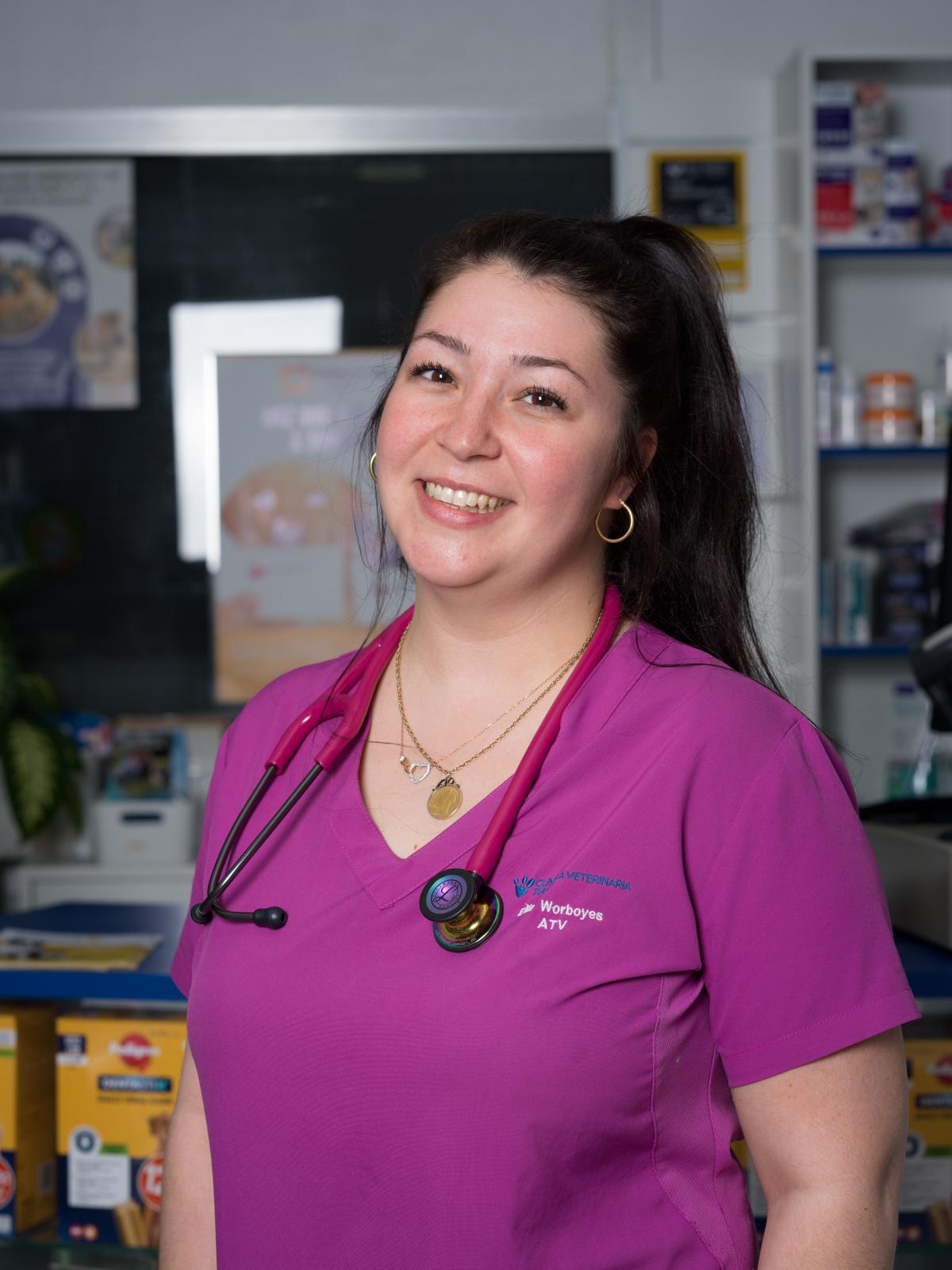 Ellie Worboyes Veterinario Las Palmas